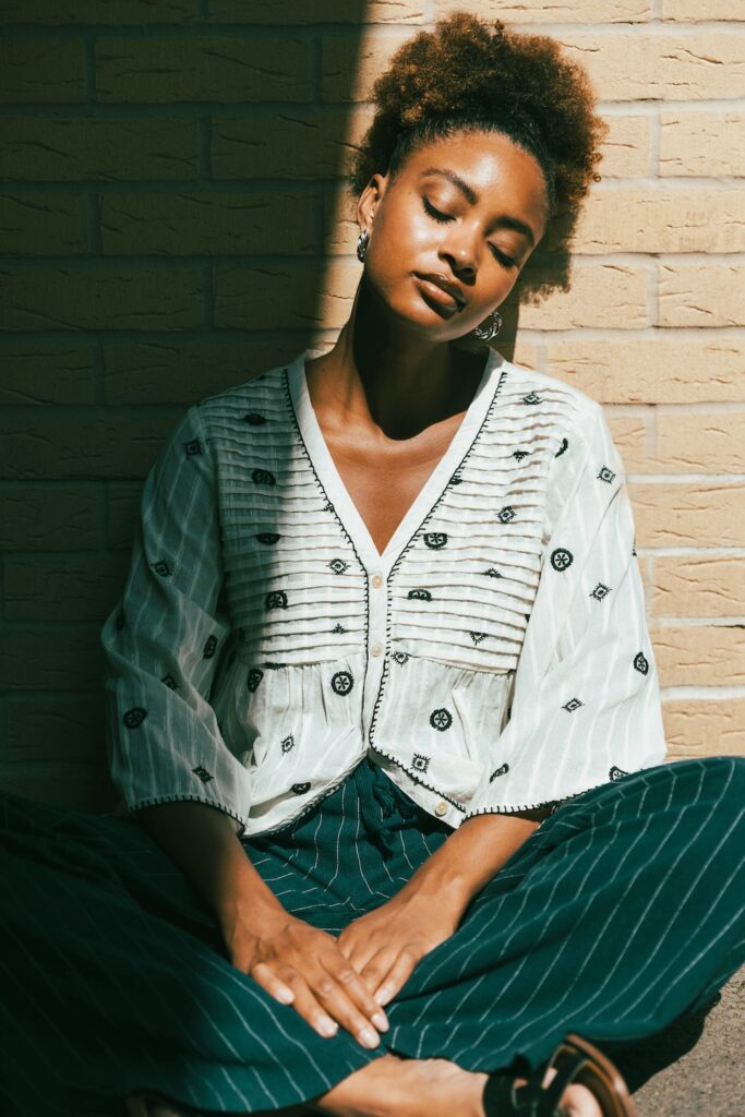 OUVERTURE roman_originals-roman_embroidered_spot_v-neck_blouse_stripe_linen_blend_trouser-ref2107755